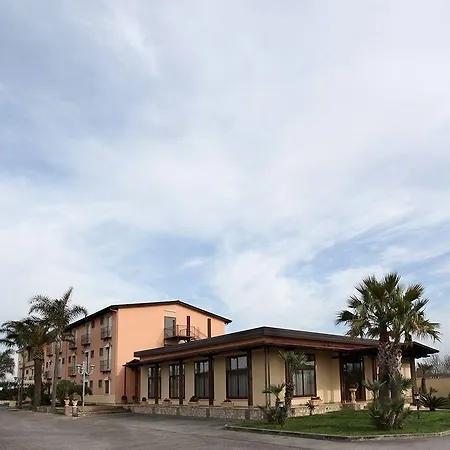 Hotel Liternum 3*