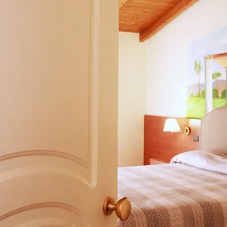 Liternum Hotel 3*